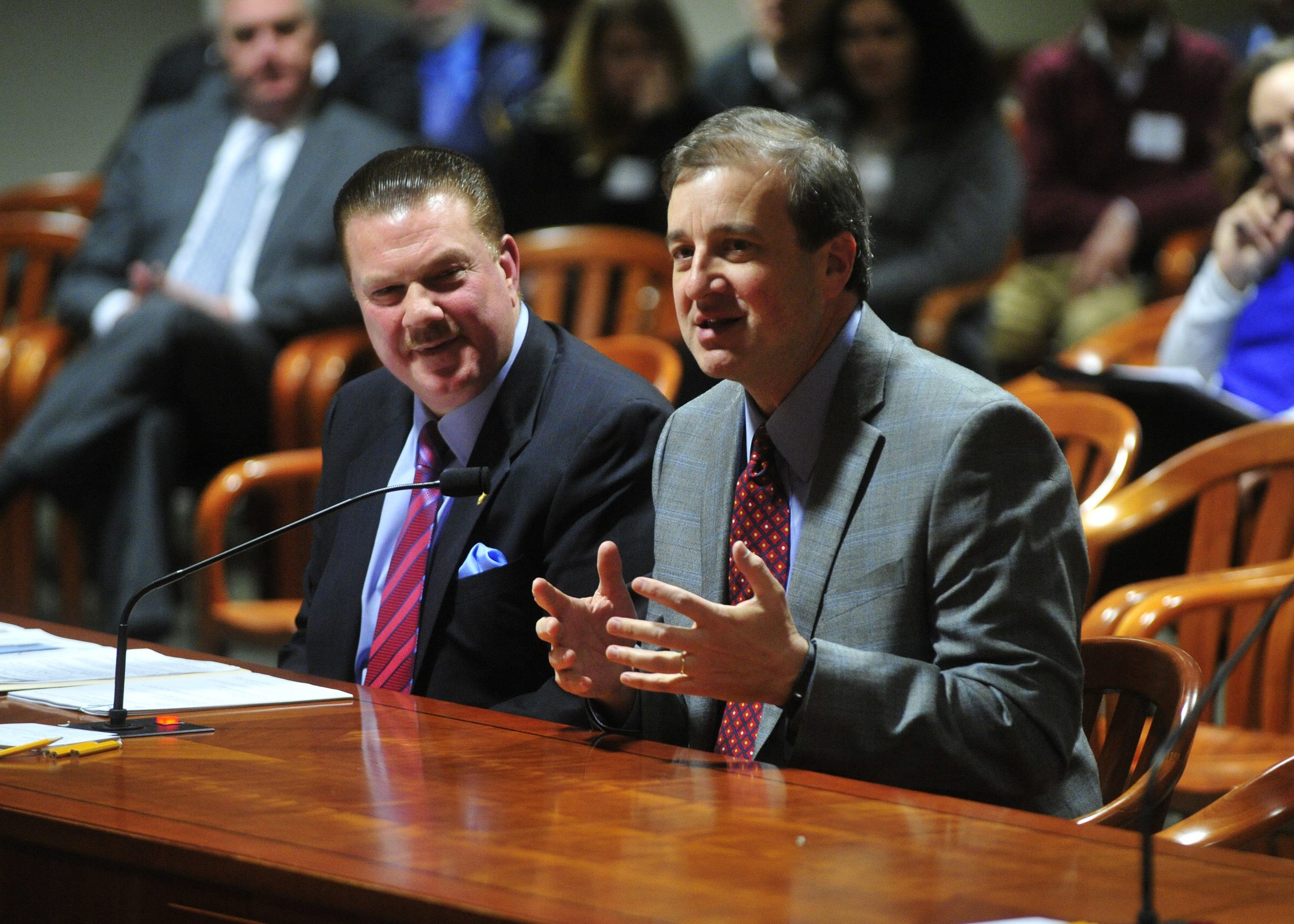 Scott Yates testifying before the U.S. Senate Commerce Committee